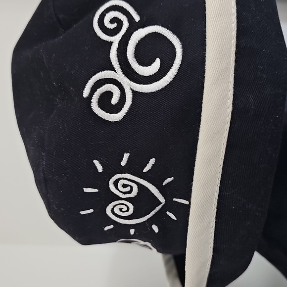 DISNEY Hat with Mickey+ Embroidery, Black - Picture 4 of 7